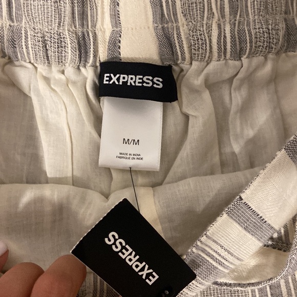 NWT striped neutral wide leg pants, size M - Picture 4 of 5